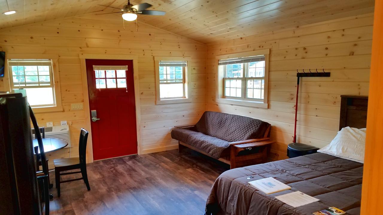 Abbot Trailside Lodging Abbot Village Buitenkant foto